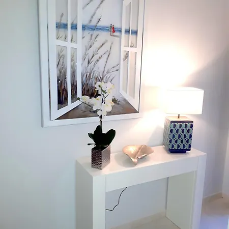 Apartament Mica