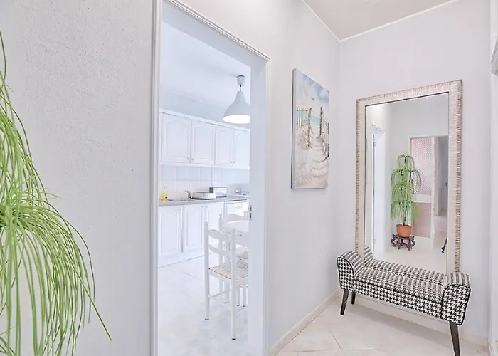 Mica 알부페이라